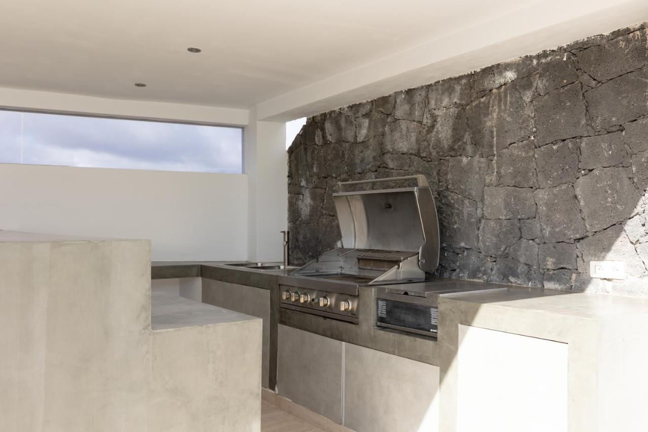 Villa Serenity Tias Exterior photo