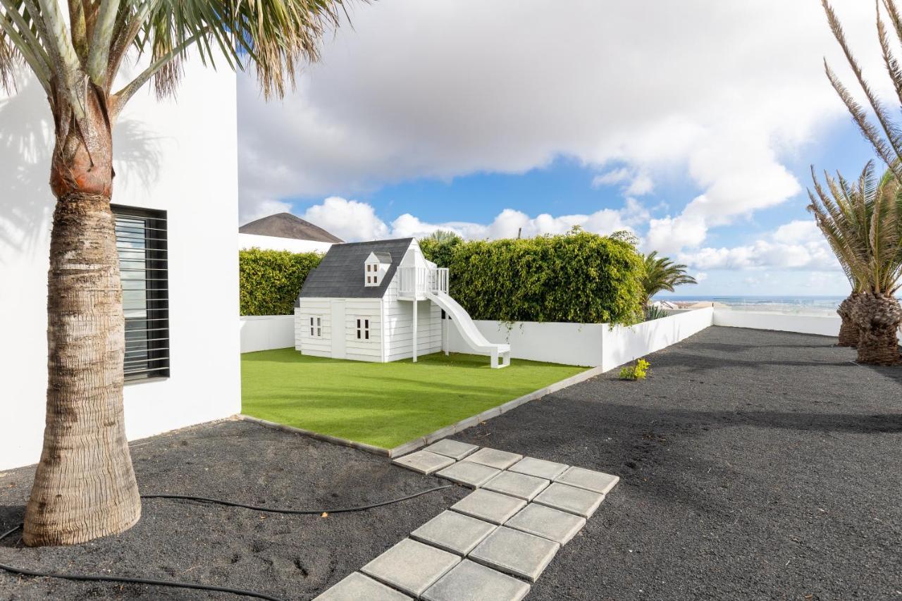 Villa Serenity Tias Exterior photo